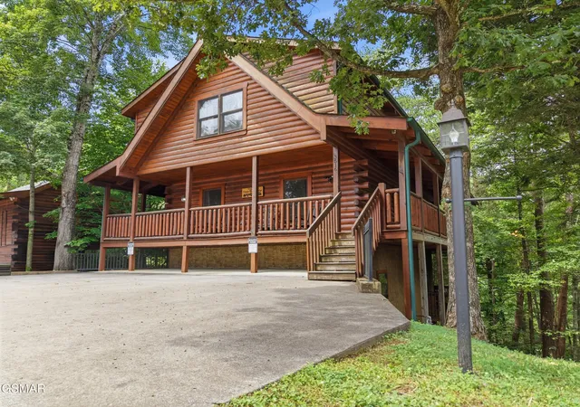 2nd image of 3516 Sand Ridge Way, Pigeon Forge, TN 37863 | MLS# 3513782