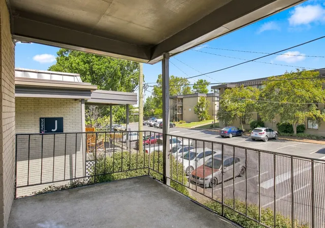 4th image of 6680 Charlotte Pike #K8, Nashville, TN 37209 | MLS# 3520590