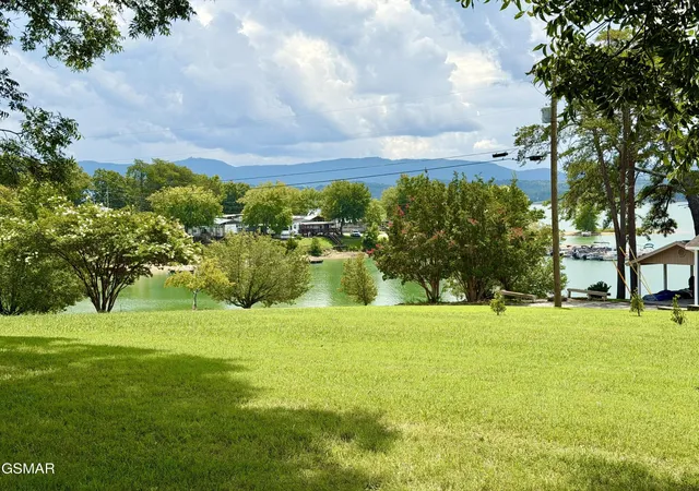 Photo 4 of Single family home for sale at 1230 Owens Ln, Dandridge, TN 37725 | MLS# 3591799 | Listing updated on 2026-09-23