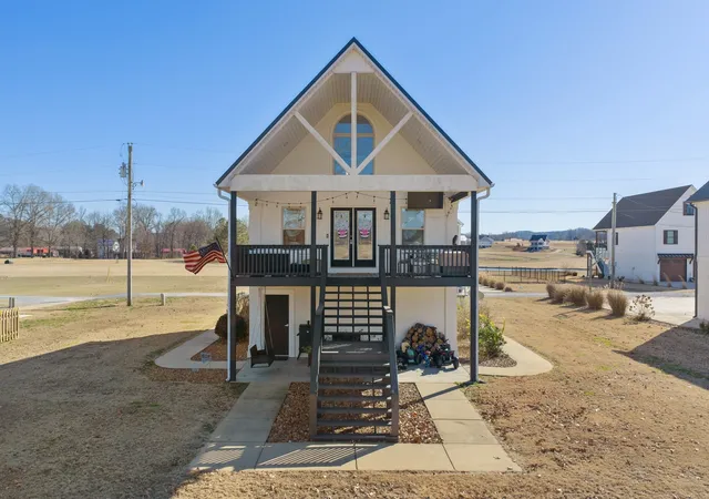 1st image of 222 Fairway Villa Ln, Decaturville, TN 38329 | MLS# 3513810