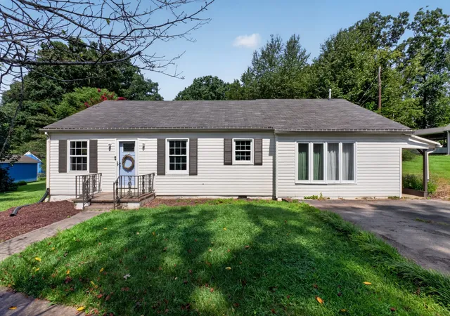1st image of 110 Boyd Ave, Mc Minnville, TN 37110 | MLS# 3513853