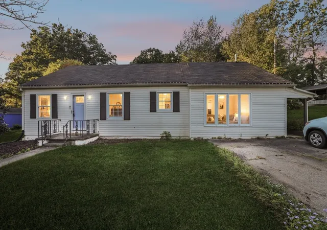 Photo 1 of Single family home for sale at 110 Boyd Ave, Mc Minnville, TN 37110 | MLS# 3513853 | Listing updated on 2026-10-16