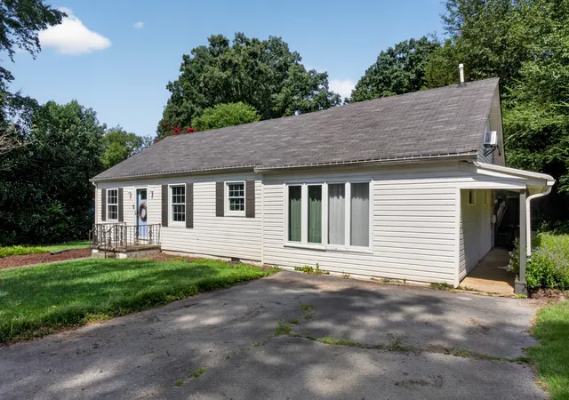 2nd image of 110 Boyd Ave, Mc Minnville, TN 37110 | MLS# 3513853