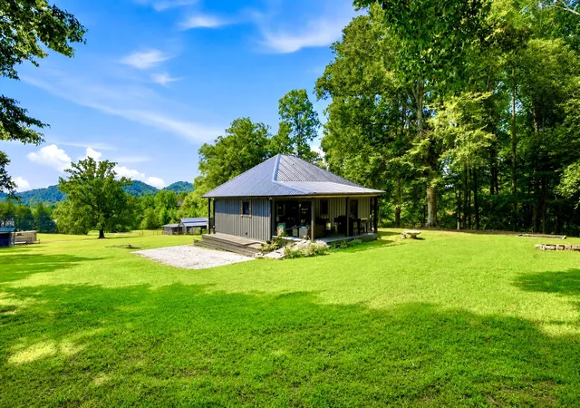 Photo 4 of Single family home for sale at 151 Saffles Ln, Madisonville, TN 37354 | MLS# 3513844 | Listing updated on 2026-08-25