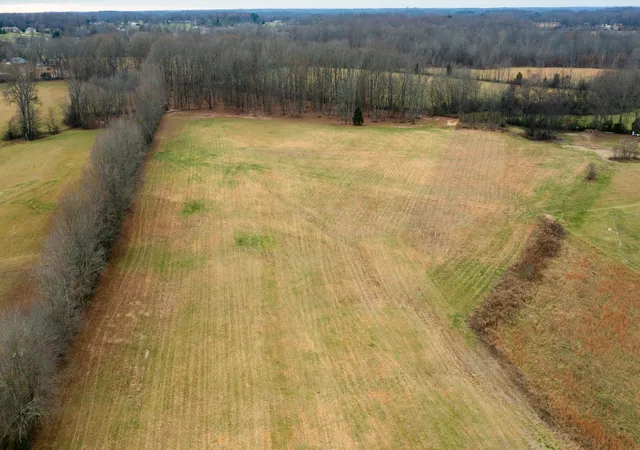 4th image of 3017 Hwy 25, Cottontown, TN 37048 | MLS# 3513851