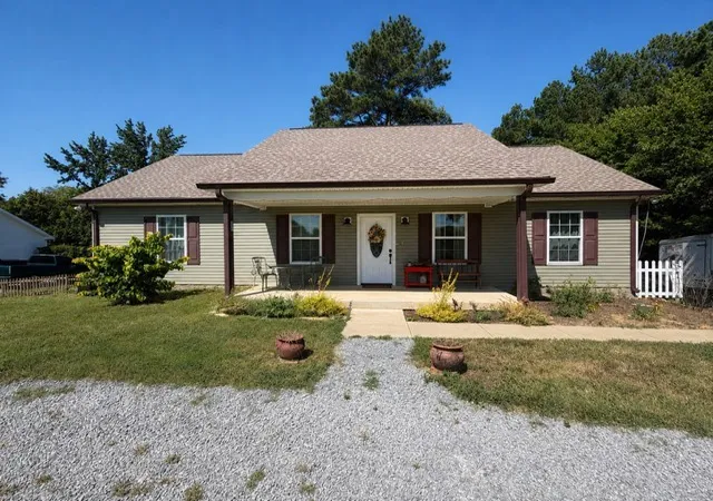1st image of 1030 Bryant Rd, Ashland City, TN 37015 | MLS# 3514085