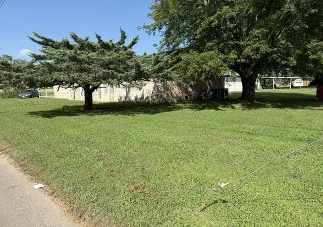 15th image of 808 Third Ave, Lawrenceburg, TN 38464 | MLS# 3514618