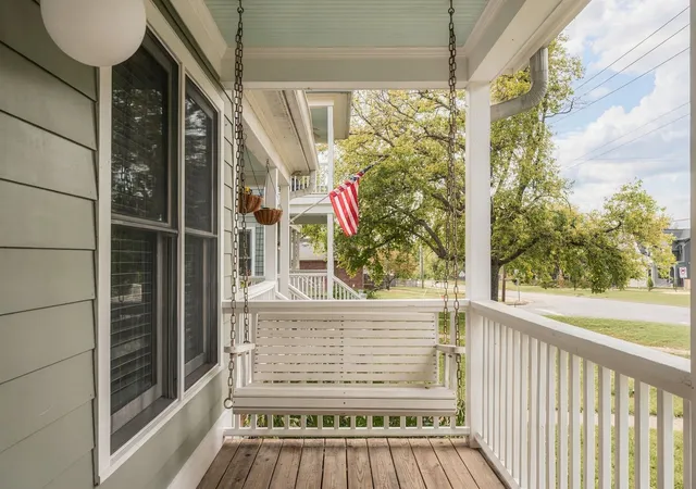 Photo 3 of Townhouse for sale at 4509a Indiana Ave, Nashville, TN 37209 | MLS# 3621322 | Listing updated on 2026-10-21