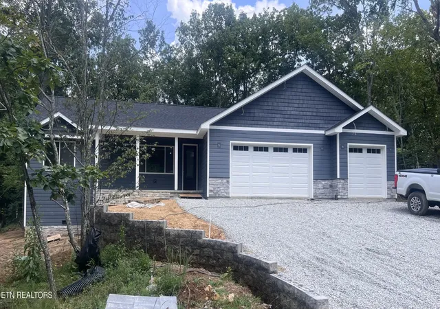 1st image of 20 Rolling Green Court, Crossville, TN 38558 | MLS# 3513887