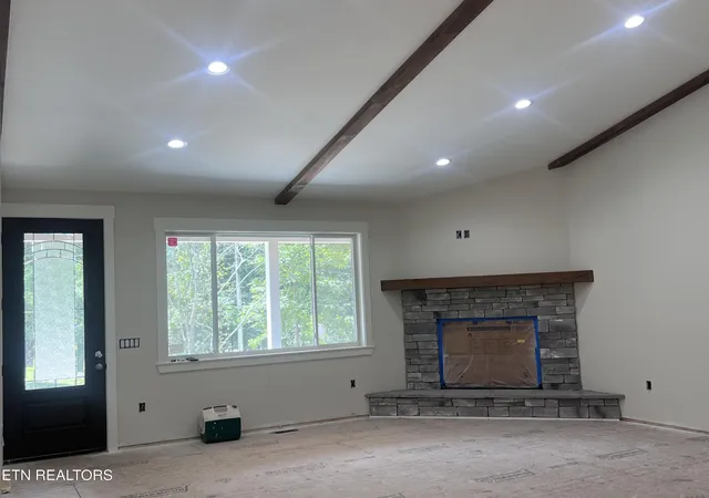5th image of 20 Rolling Green Court, Crossville, TN 38558 | MLS# 3513887