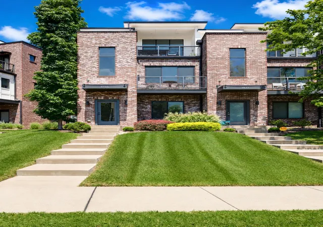 Photo 1 of Townhouse for sale at 1025 Chester Ave, Nashville, TN 37206 | MLS# 3516455 | Listing updated on 2026-10-02