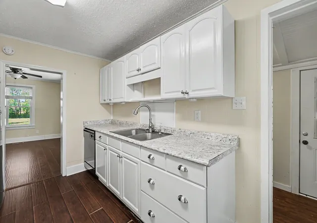 Photo 4 of Single family home for sale at 1756 Long Holw Pike, Gallatin, TN 37066 | MLS# 3516237 | Listing updated on 2026-09-04