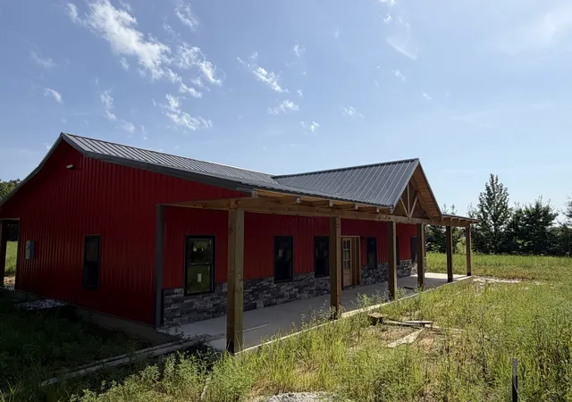 2nd image of 488 Sixteenth Model Rd, Manchester, TN 37355 | MLS# 3514187