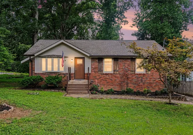 Photo 1 of Single family home for sale at 2433 Rychen Dr, Nashville, TN 37217 | MLS# 3516481 | Listing updated on 2026-08-29