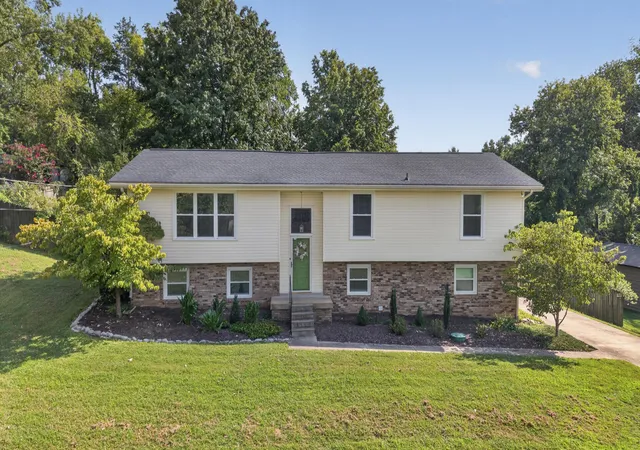2nd image of 713 Hillbrook Dr, Mount Juliet, TN 37122 | MLS# 3514203
