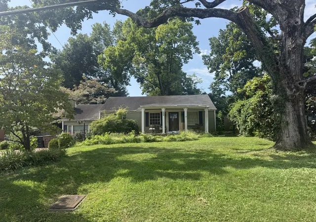 1st image of 1809 Shackleford Rd, Nashville, TN 37215 | MLS# 3514236
