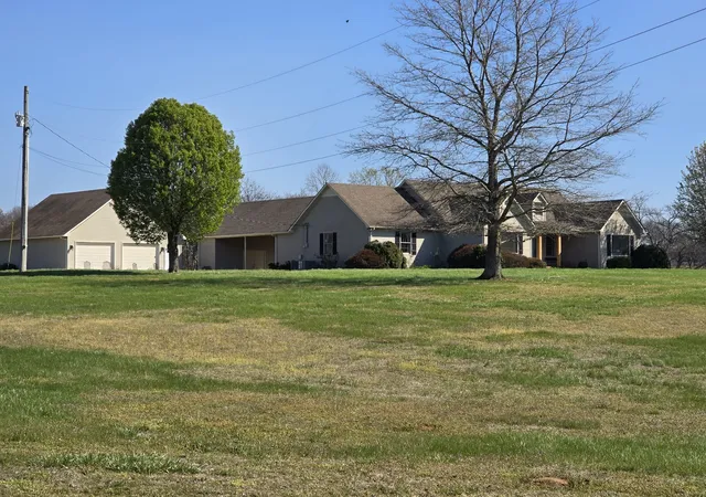 2nd image of 194 Al Roman Rd N, Pulaski, TN 38478 | MLS# 3514179