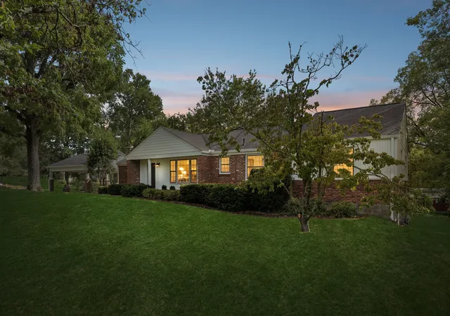 Photo 3 of Single family home for sale at 2809 Lincoya Dr, Nashville, TN 37214 | MLS# 3527873 | Listing updated on 2026-09-16