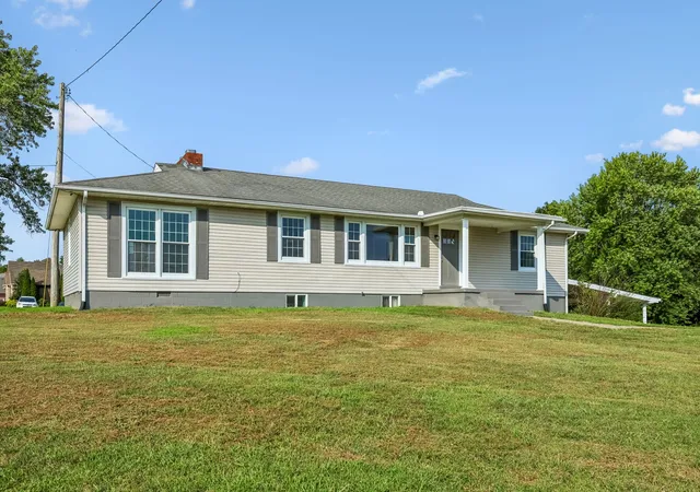 4th image of 1400 Union St, Shelbyville, TN 37160 | MLS# 3519237