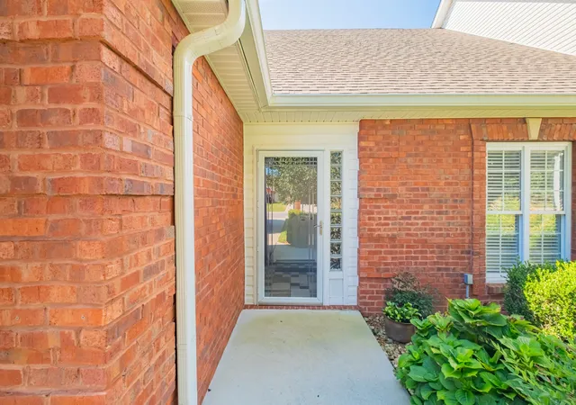 Photo 3 of Townhouse for sale at 76 Chase Cir, Winchester, TN 37398 | MLS# 3528603 | Listing updated on 2026-09-21