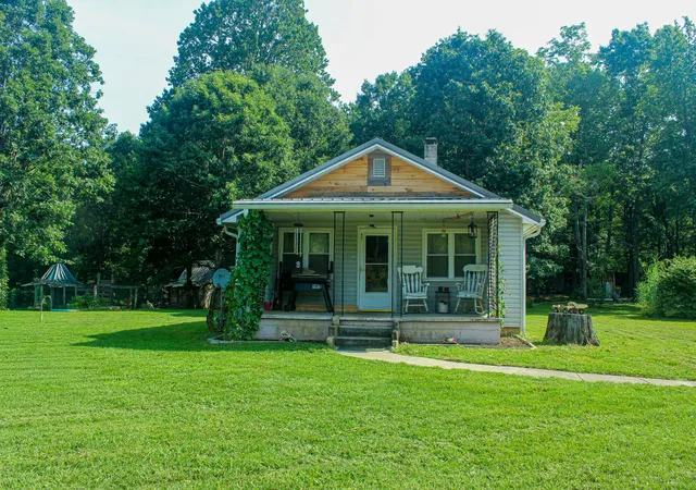 1st image of 42 Dripping Springs Ct, Monterey, TN 38574 | MLS# 3514255