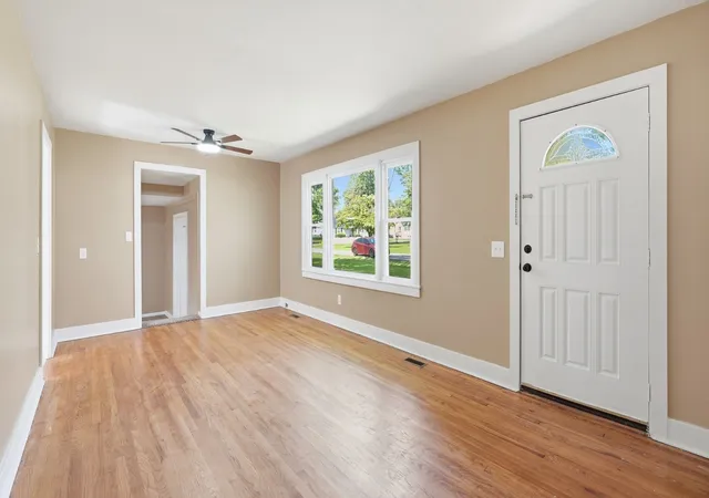 3rd image of 223 Lynn St, Tullahoma, TN 37388 | MLS# 3514397