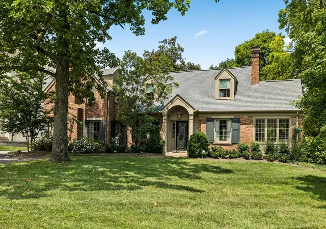 1st image of 2004 Overhill Dr, Nashville, TN 37215 | MLS# 3516307