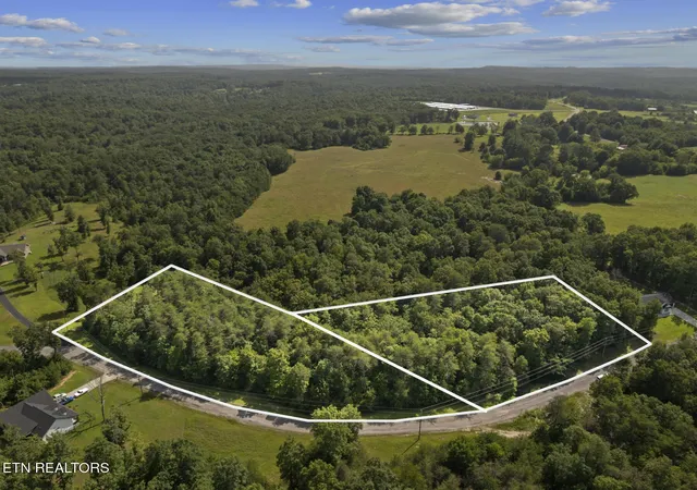 1st image of 345 Perry Creek Dr, Crossville, TN 38572 | MLS# 3514271