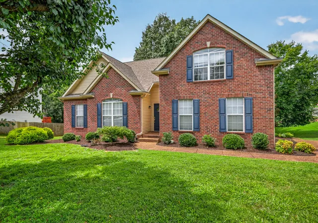 1st image of 104 E Ridgeview Trce, Hendersonville, TN 37075 | MLS# 3514729