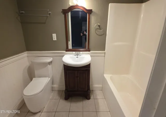 Photo 3 of Single family home for sale at 1181 Carding Machine Rd, Loudon, TN 37774 | MLS# 3528389 | Listing updated on 2026-08-28