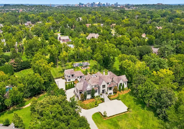 Photo 3 of Mansion for sale at 2400 Bear Rd, Nashville, TN 37215 | MLS# 3528205 | Listing updated on 2026-08-31