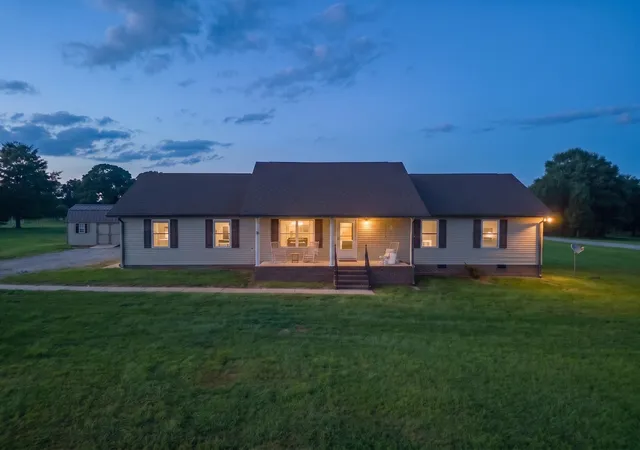 Photo 3 of Single family home for sale at 986 Bethlehem Church Rd, Shelbyville, TN 37160 | MLS# 3527368 | Listing updated on 2026-09-13