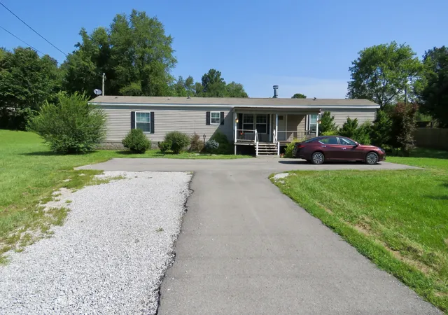 1st image of 197 Armstrong Rd, Doyle, TN 38559 | MLS# 3514431