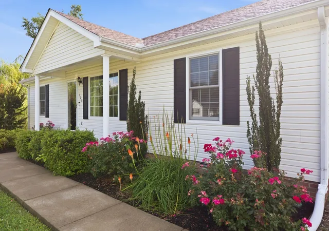 Photo 2 of Sale Pending at 708 Eaglesham Dr, Christiana, TN 37037 | MLS# 3514365 | Listing updated on 2026-08-31