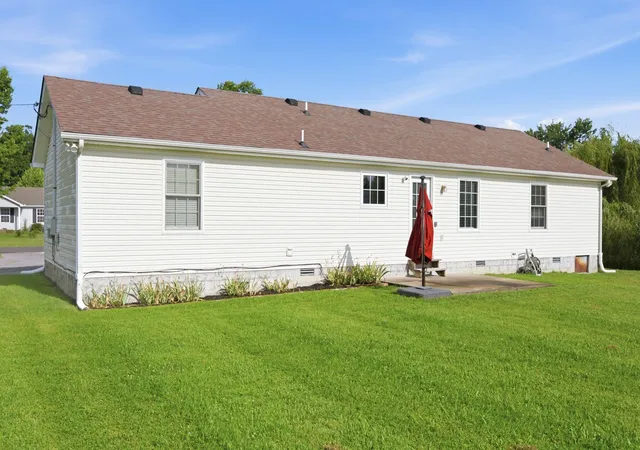 Photo 3 of Sale Pending at 708 Eaglesham Dr, Christiana, TN 37037 | MLS# 3514365 | Listing updated on 2026-08-31