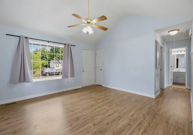Photo 4 of Sale Pending at 708 Eaglesham Dr, Christiana, TN 37037 | MLS# 3514365 | Listing updated on 2026-08-31