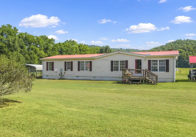 2nd image of 25 Cardinal Rd, Linden, TN 37096 | MLS# 3516409