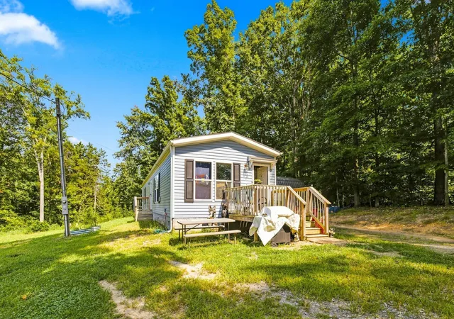 Photo 2 of Sale Pending at 2320 Ctr Point Rd, Cumberland Furnace, TN 37051 | MLS# 3514508 | Listing updated on 2026-08-26