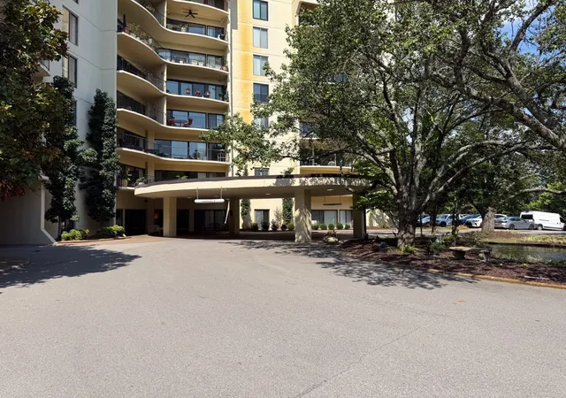 2nd image of 6666 Brookmont Ter #113, Nashville, TN 37205 | MLS# 3514447