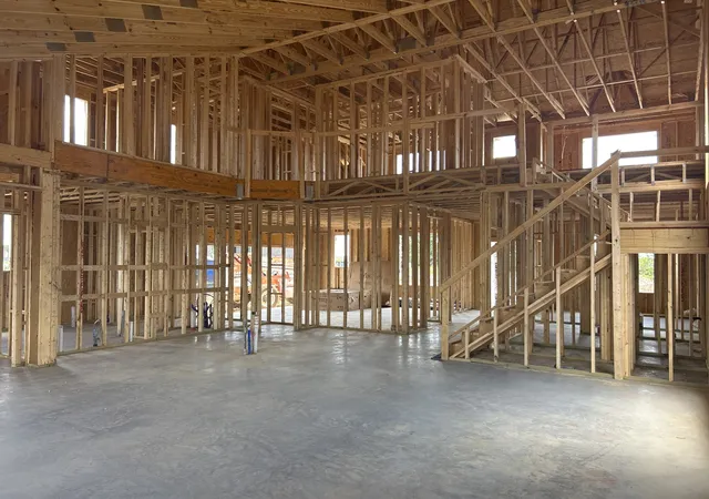 Photo 3 of Sale Pending at 820 John Dale Dr, Mount Juliet, TN 37122 | MLS# 3514489 | Listing updated on 2026-08-31
