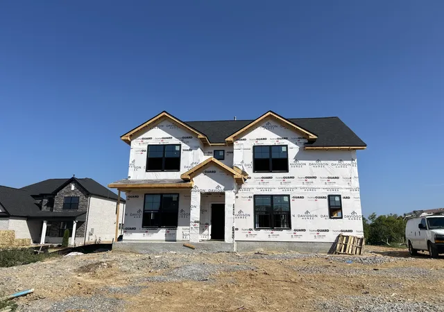 Photo 2 of Sale Pending at 820 John Dale Dr, Mount Juliet, TN 37122 | MLS# 3514489 | Listing updated on 2026-08-31