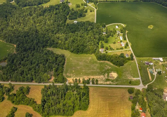 3rd image of 3 Highland Rd, Westmoreland, TN 37186 | MLS# 3514493