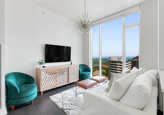 Photo 3 of Condo for sale at 515 Church St #3302, Nashville, TN 37219 | MLS# 3525983 | Listing updated on 2026-08-27