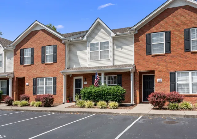 Photo 3 of Townhouse for sale at 3830 Chippewa Pl, Murfreesboro, TN 37128 | MLS# 3520911 | Listing updated on 2026-09-24