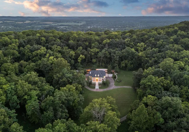 51st image of 2183 S Berrys Chapel Rd, Franklin, TN 37069 | MLS# 3519054