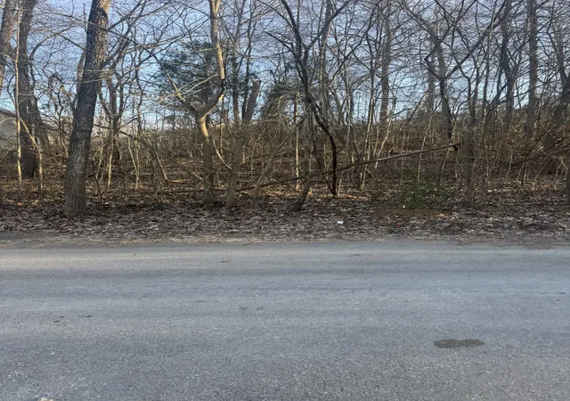 Photo 4 of Land for sale at 708 Peachers Dr, Clarksville, TN 37042 | MLS# 3527973 | Listing updated on 2026-09-01