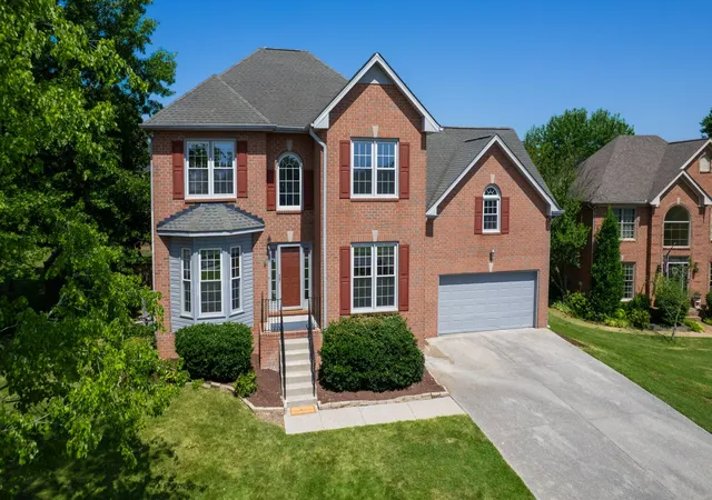 Photo 3 of Single family home for sale at 101 Vollan Ct, Hendersonville, TN 37075 | MLS# 3514601 | Listing updated on 2026-10-04