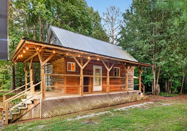 3rd image of 156 Sunshine Mountain Lane, Mc Minnville, TN 37110 | MLS# 3514805