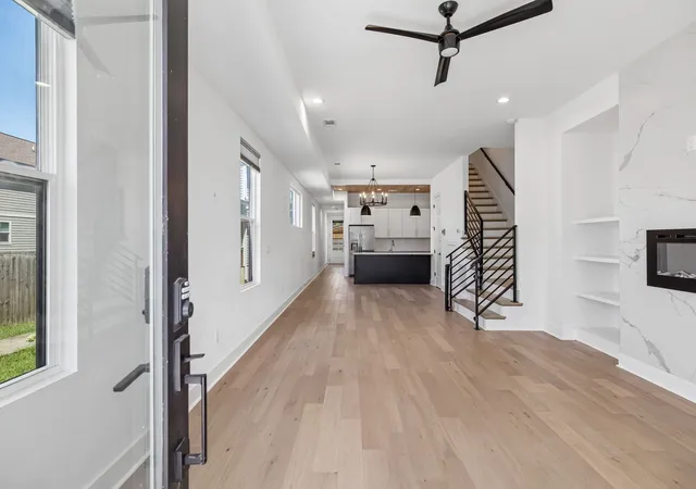 Photo 3 of Townhouse for sale at 1728b Pecan St, Nashville, TN 37208 | MLS# 3516604 | Listing updated on 2026-08-22