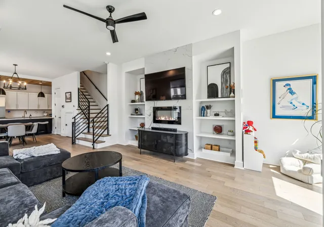 Photo 3 of Townhouse for sale at 1728b Pecan St, Nashville, TN 37208 | MLS# 3516604 | Listing updated on 2026-08-22